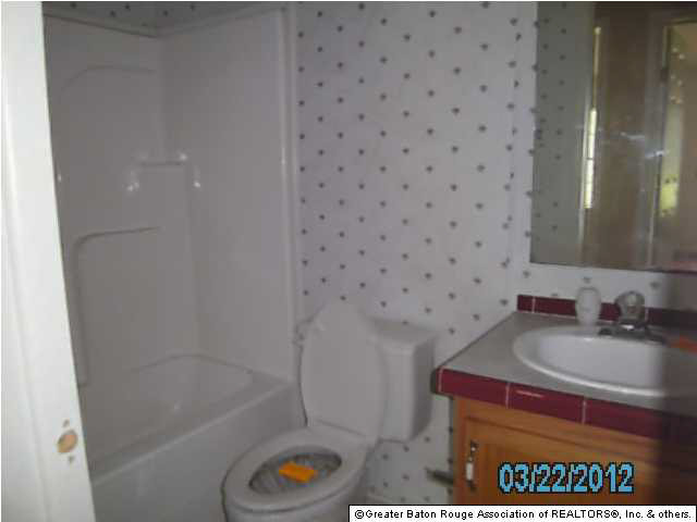 37919 Webb Road Denham Springs, LA 70706 - Photo 8 of 15 Gallery Image 8