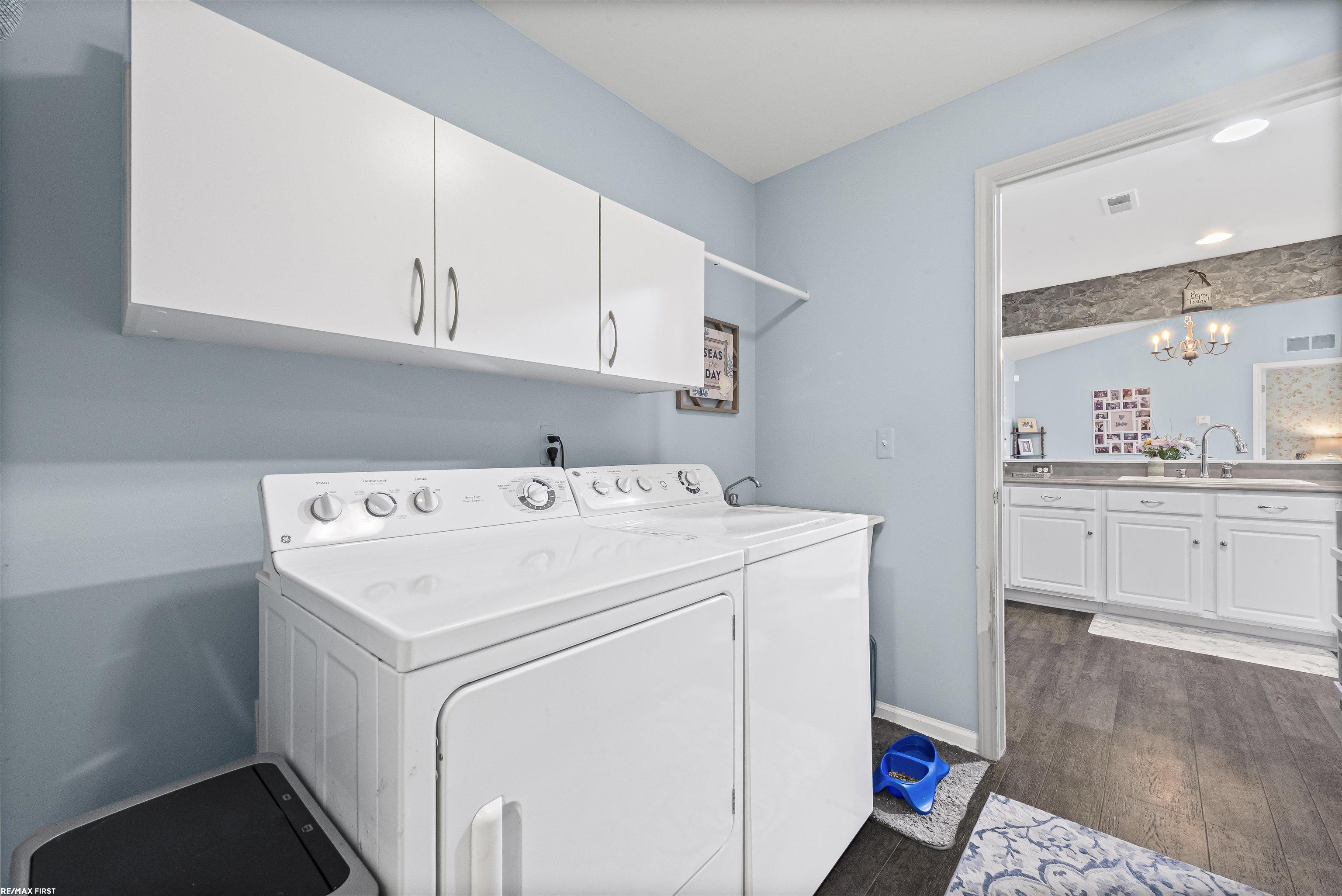 45691 Heather Ridge Drive Macomb, MI 48044 - Photo 23 of 37 50199760-68de6aaa-dbaa-49e8-8912-d4bbfcd534e7.JPG
