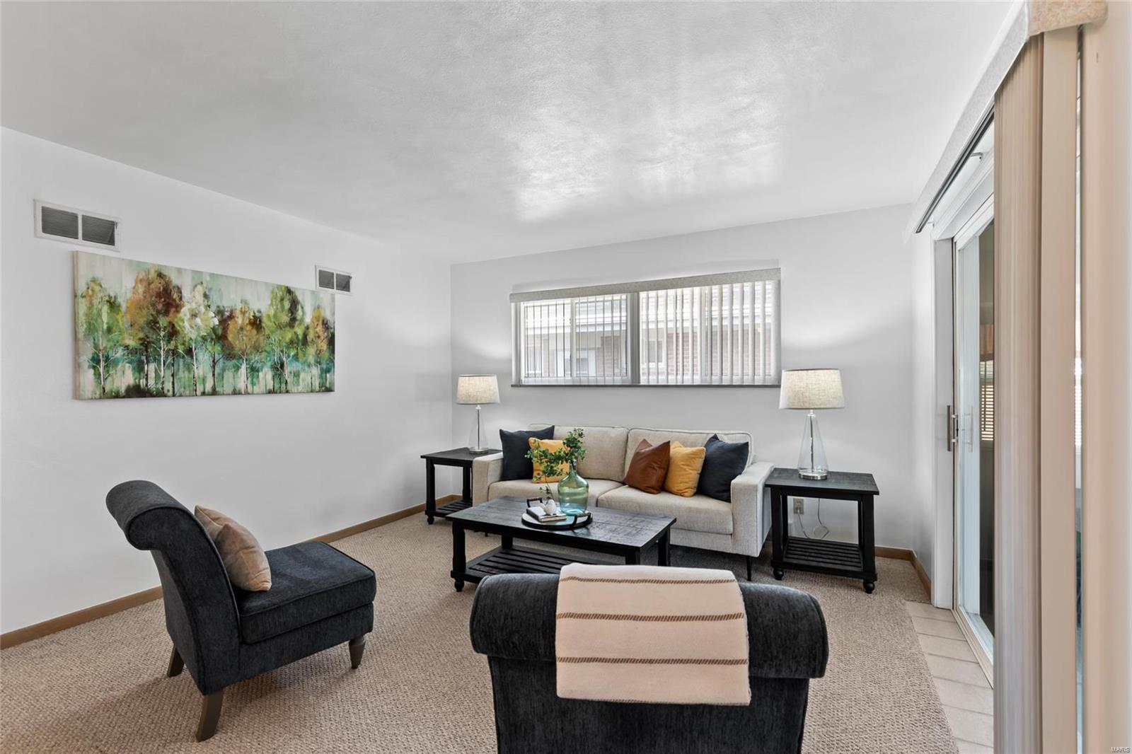 7227 Rockspring Drive St. Louis, MO 63123 - Photo 14 of 44 Gallery Image 14