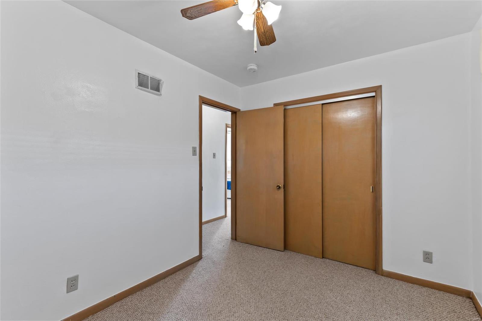 7227 Rockspring Drive St. Louis, MO 63123 - Photo 25 of 44 Gallery Image 25