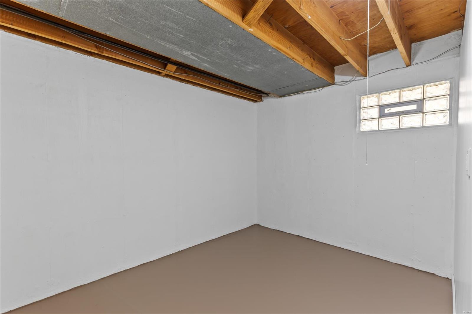 7227 Rockspring Drive St. Louis, MO 63123 - Photo 40 of 44 Gallery Image 40