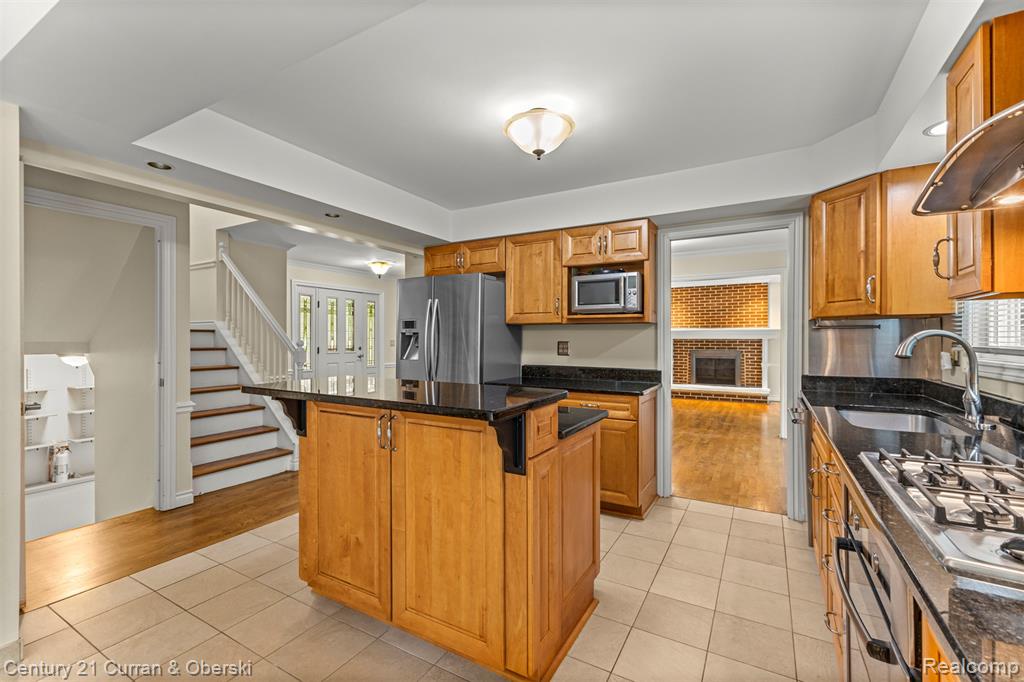 1511 Gracedale Drive Rochester Hills, MI 48309 - Photo 10 of 31