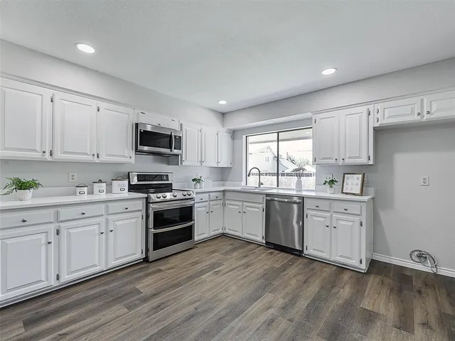 $350,000 | 2013 East Collins Boulevard, Richardson, TX 75081