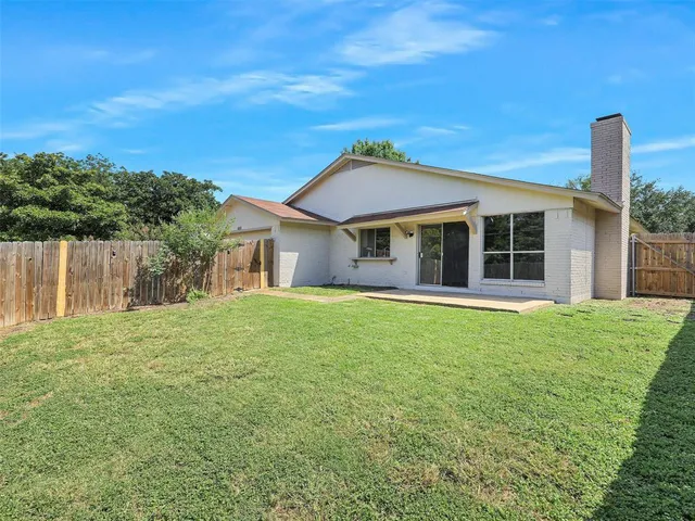 $350,000 | 2013 East Collins Boulevard, Richardson, TX 75081