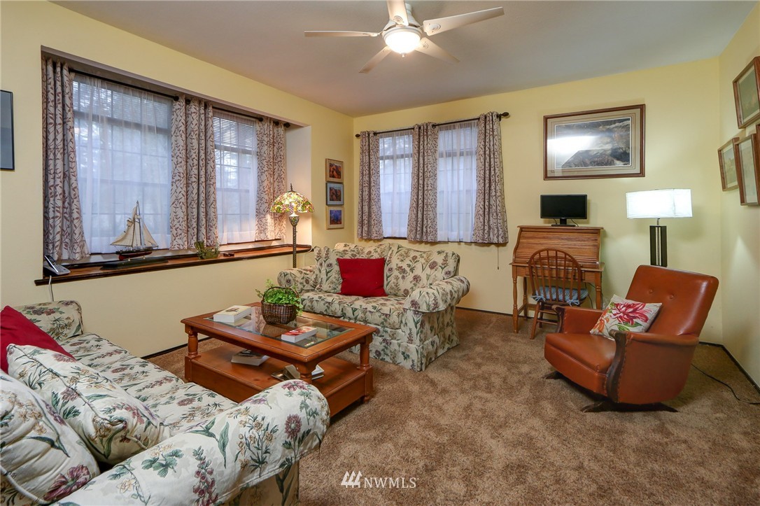16665 Seminole Road Northeast Poulsbo, WA 98370 - Photo 2 of 14 Gallery Image 2
