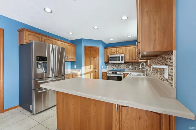 $379,900 | 408 Ridge Court, Ossian, IN 46777