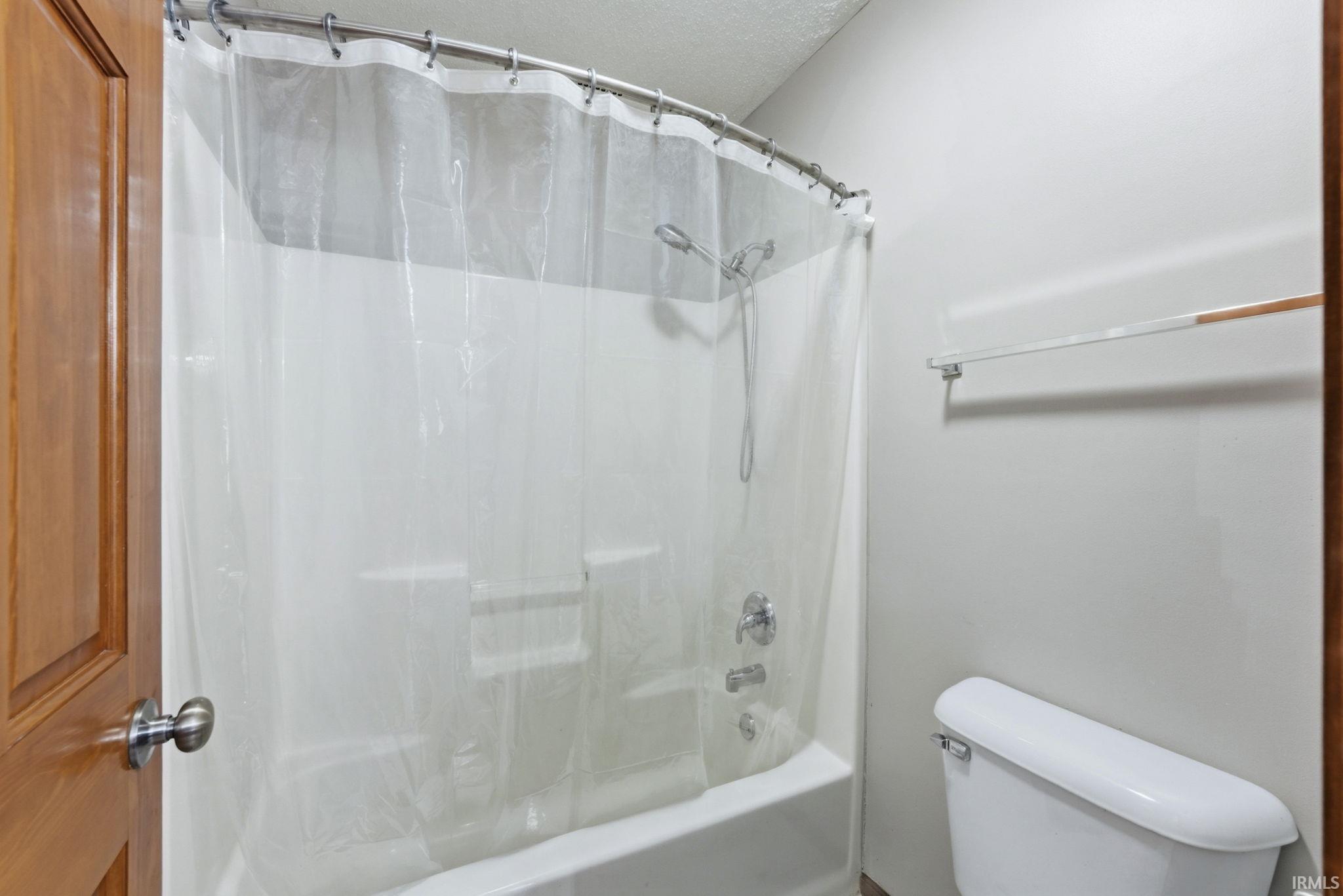 408 Ridge Court Ossian, IN 46777 - Photo 20 of 36