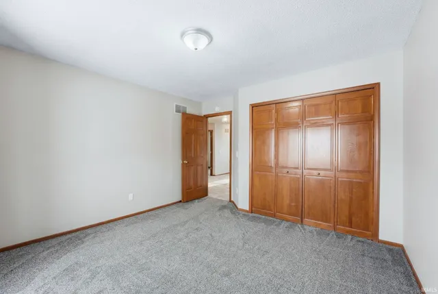 $379,900 | 408 Ridge Court, Ossian, IN 46777