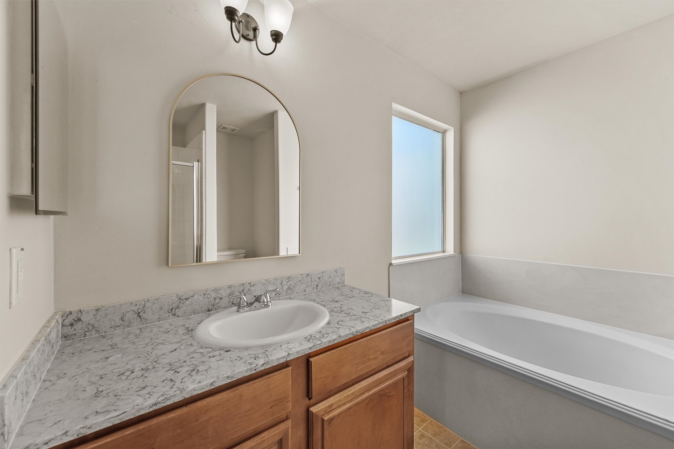 3110 Myrtle Ranch Drive Katy, TX 77494 - Photo 14 of 26 Primary bathroom