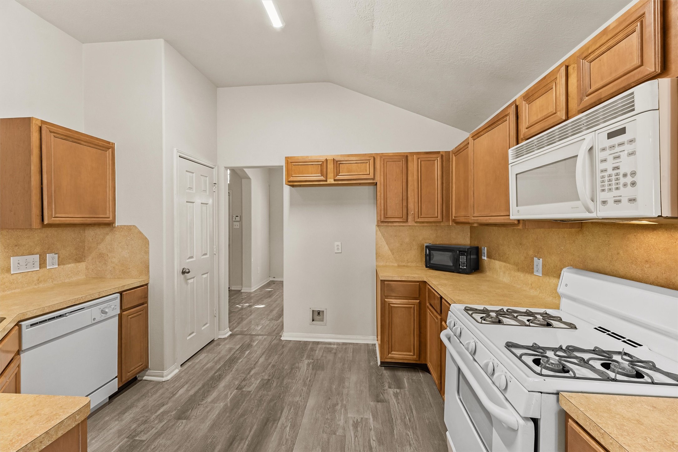 3110 Myrtle Ranch Drive Katy, TX 77494 - Photo 8 of 26 Kitchen