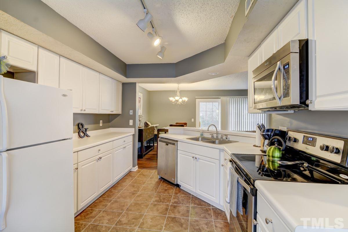 7765 Falcon Rest Circle, Unit 7765 Raleigh, NC 27615 - Photo 7 of 15 Gallery Image 7