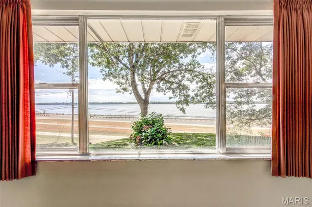 $399,000 | 3106 Indian Trail, Godfrey, IL 62035