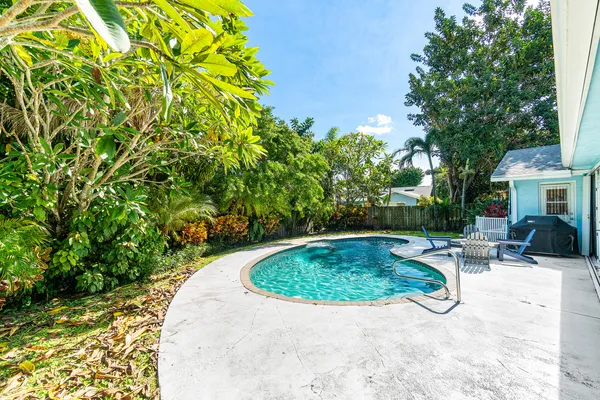 $675,000 | 1108 Petrel Road, Wellington, FL 33414