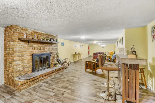 $253,000 | 805 6th Avenue Southeast, Barnesville, MN 56514