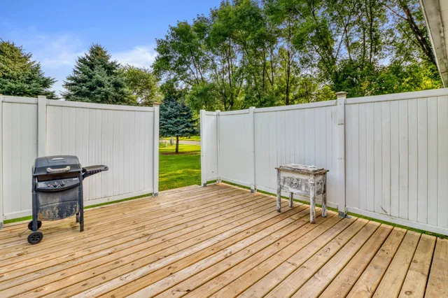 $253,000 | 805 6th Avenue Southeast, Barnesville, MN 56514