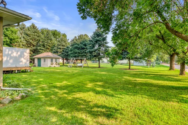 $253,000 | 805 6th Avenue Southeast, Barnesville, MN 56514