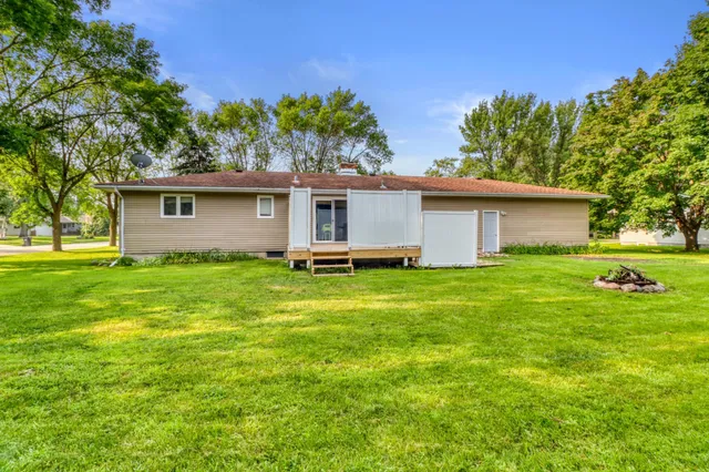 $253,000 | 805 6th Avenue Southeast, Barnesville, MN 56514