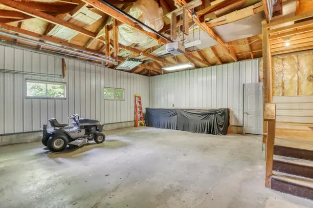 $253,000 | 805 6th Avenue Southeast, Barnesville, MN 56514