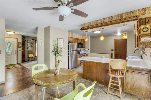 $253,000 | 805 6th Avenue Southeast, Barnesville, MN 56514