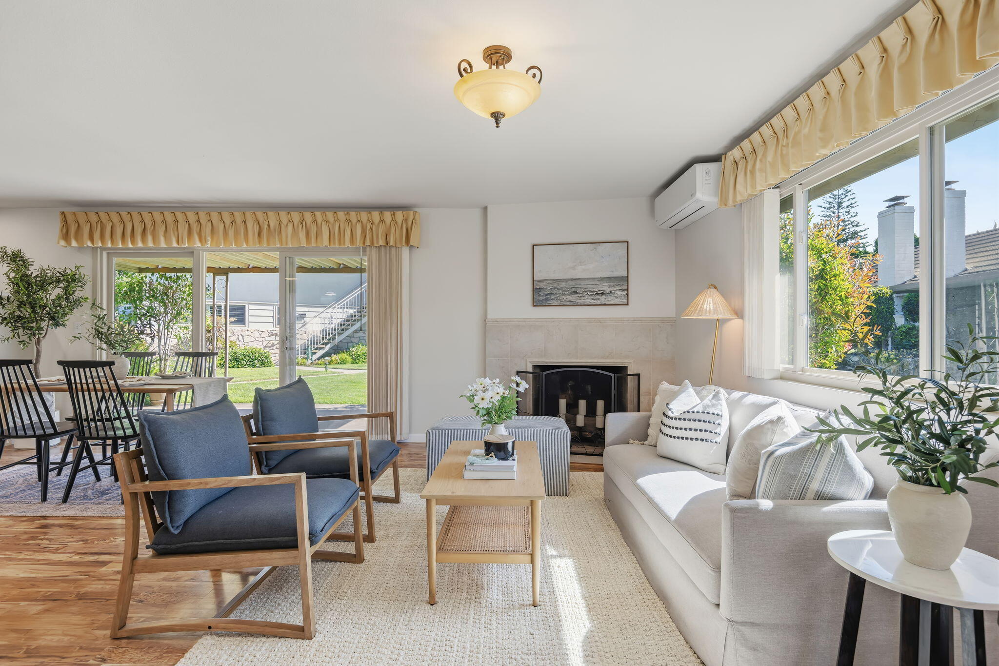 5930 Encina Road, Unit 3 Goleta, CA 93117 - Photo 9 of 32 09-Living Area