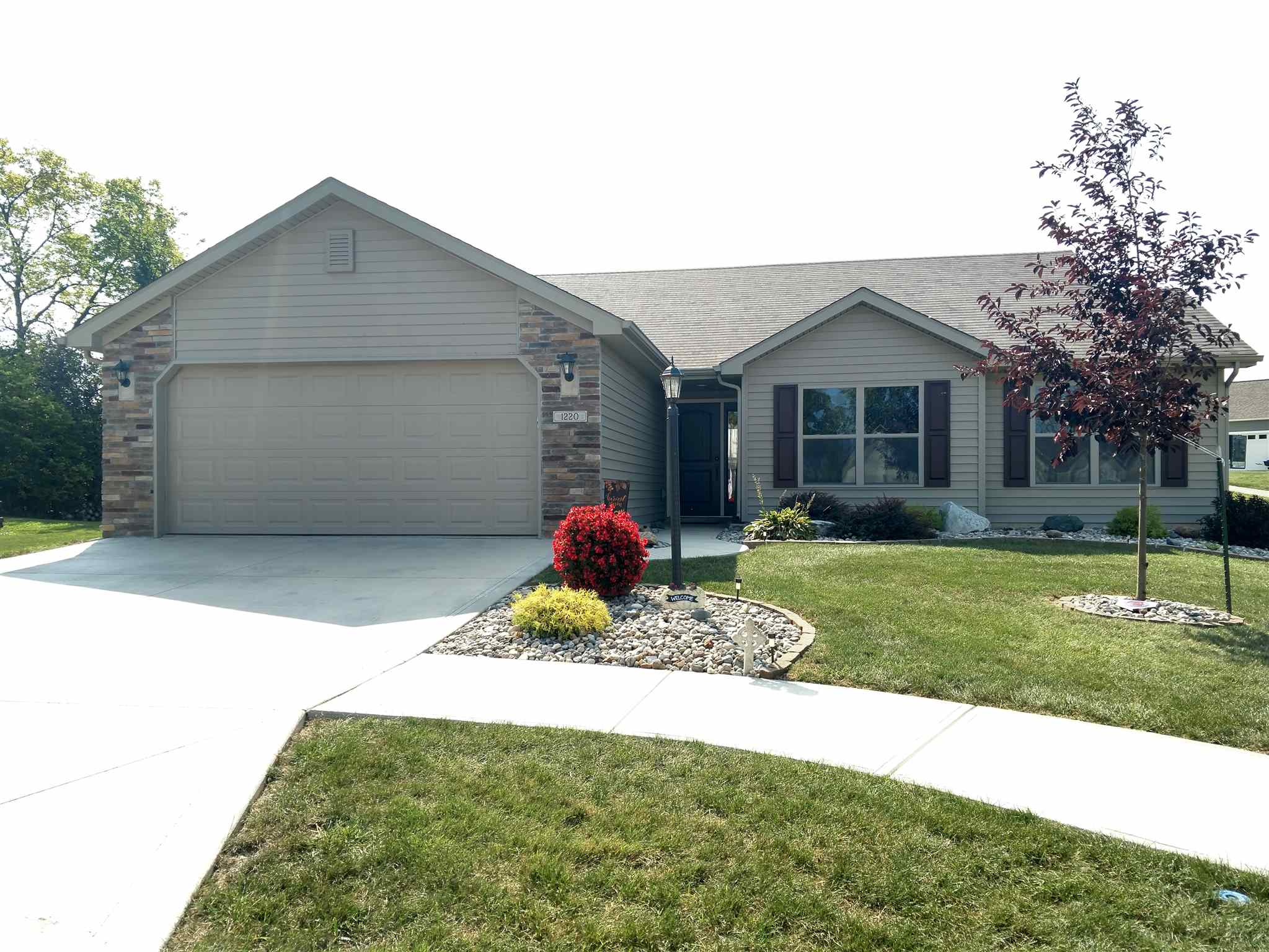 1220 Eastridge Drive Decatur, IN 46733 - Photo 2 of 26 Gallery Image 2