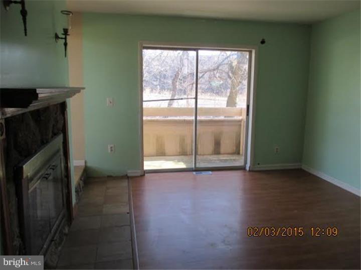 701 Covered Bridge Road Cherry Hill, NJ 08034 - Photo 5 of 13