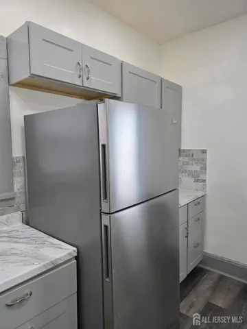$2,250 | 473 North Grove Street, Unit 1, East Orange, NJ 07017