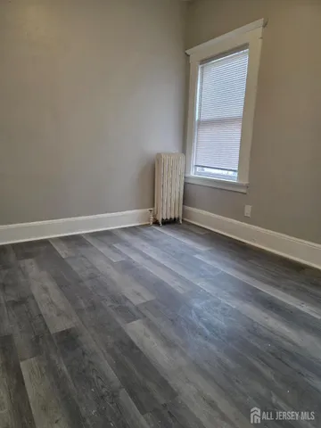 $2,250 | 473 North Grove Street, Unit 1, East Orange, NJ 07017