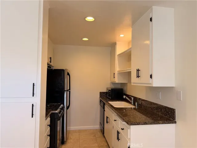 $3,150 | 156 West Mariposa, San Clemente, CA 92672
