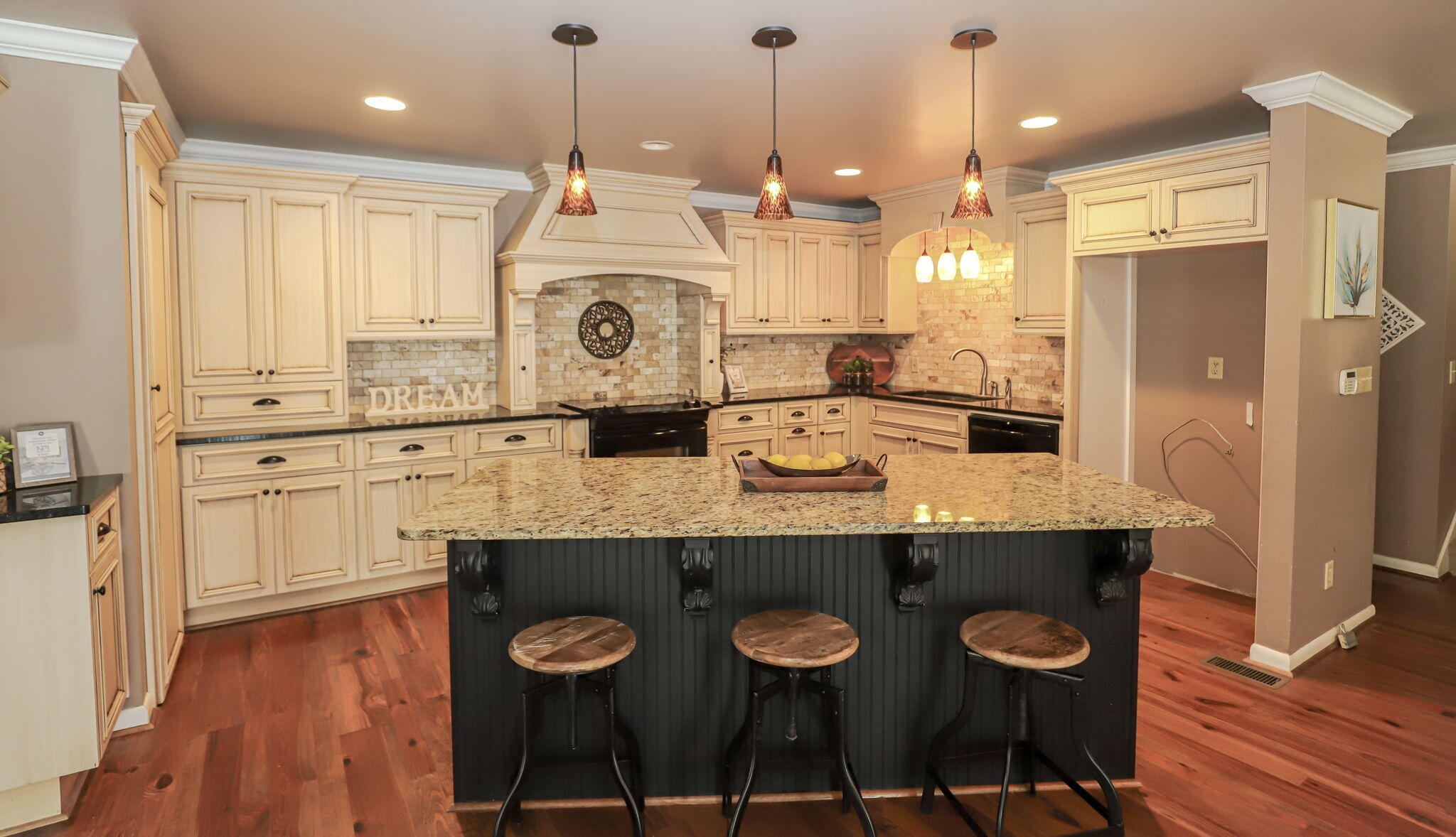 2522 Martintown Road Edgefield, SC 29824 - Photo 9 of 42 9-web-or-mls-9-IMG_3178