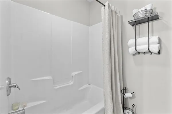 $695,000 | 301 Highway 5, Roopville, GA 30170