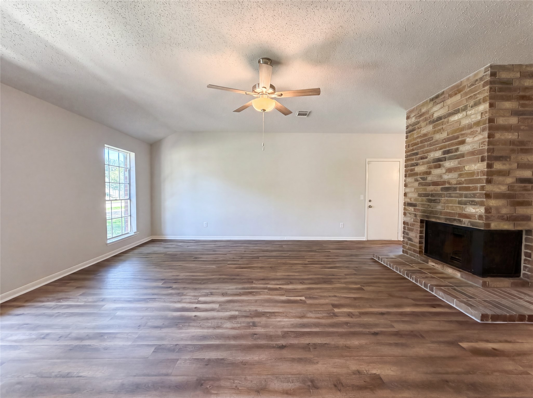10422 Elk Point Lane Houston, TX 77064 - Photo 6 of 16