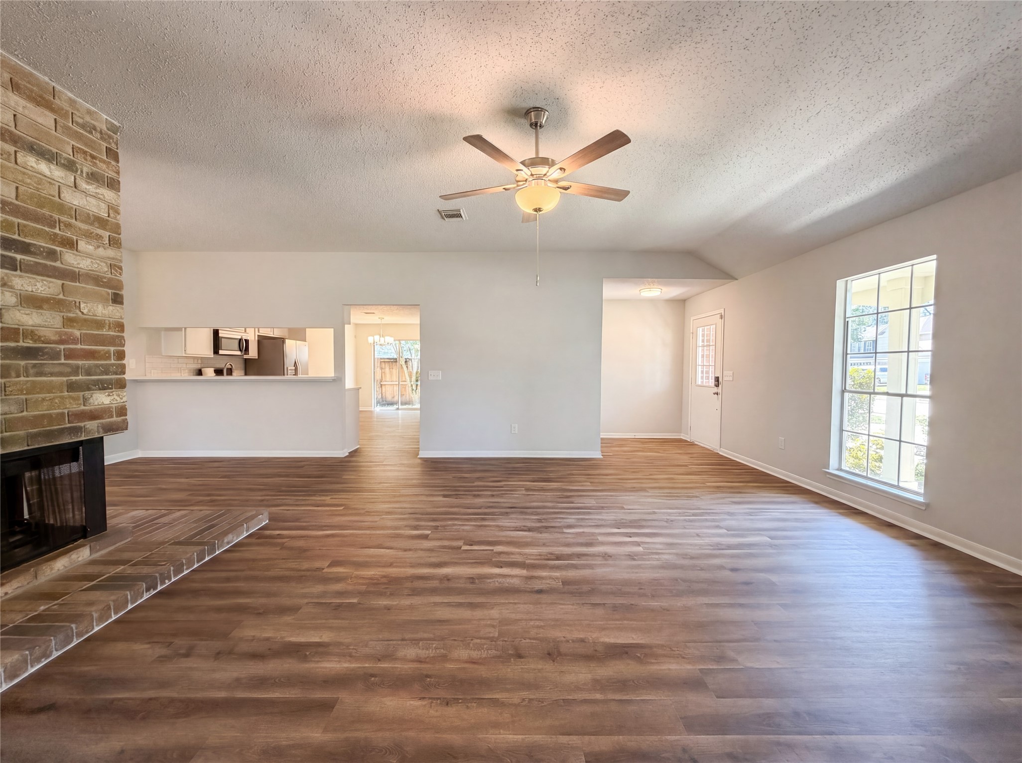 10422 Elk Point Lane Houston, TX 77064 - Photo 7 of 16