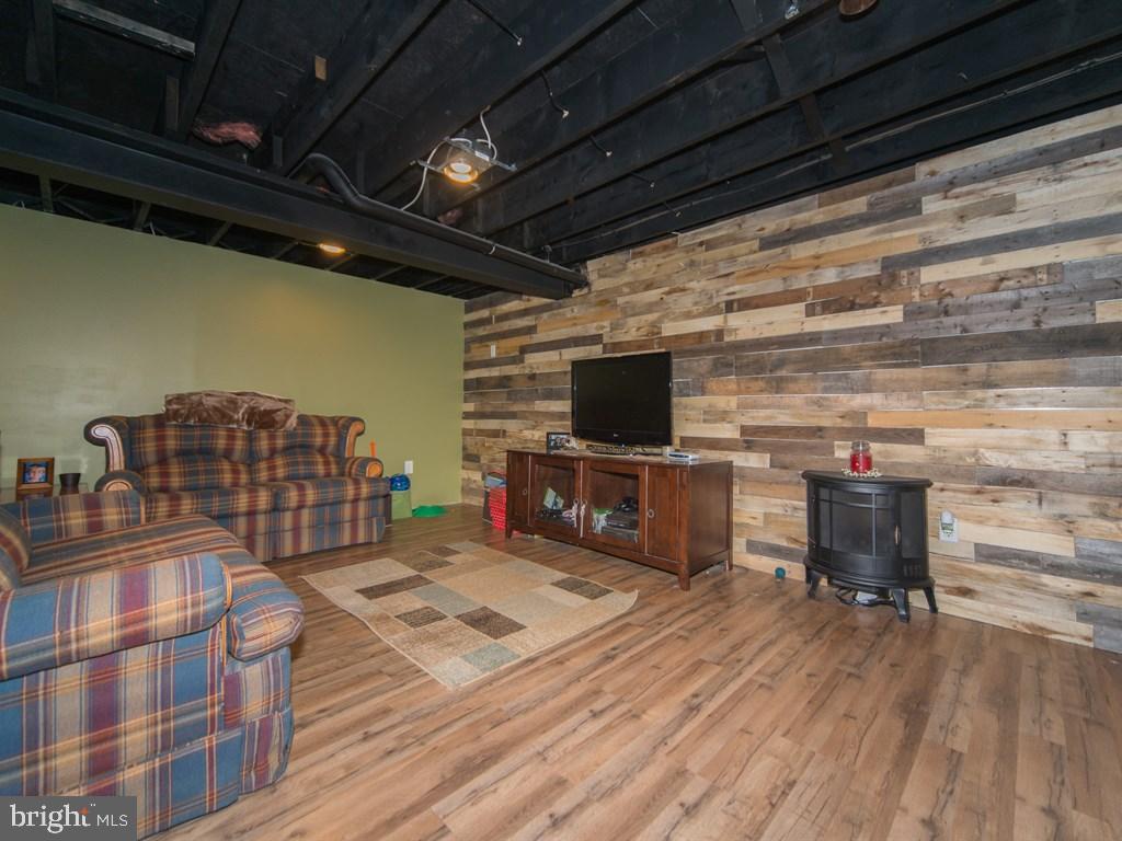 424 Groffdale Road Quarryville, PA 17566 - Photo 14 of 19 Gallery Image 14