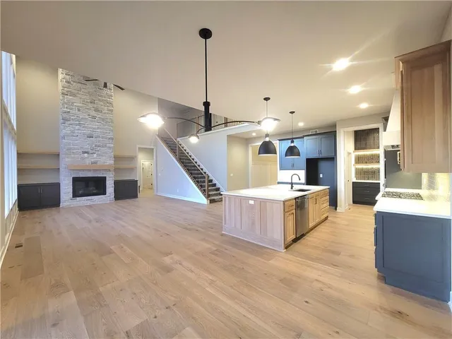 $914,346 | 18248 Century Street, Overland Park, KS 66013