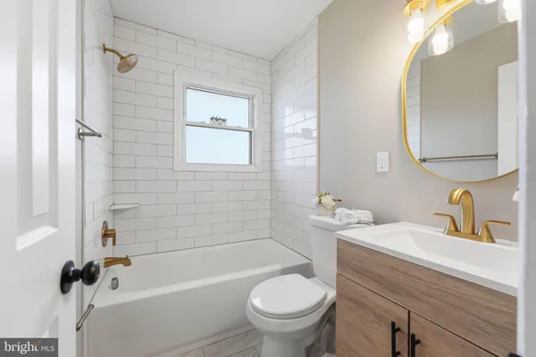 $349,900 | 2 Cherry Road, New Castle, DE 19720