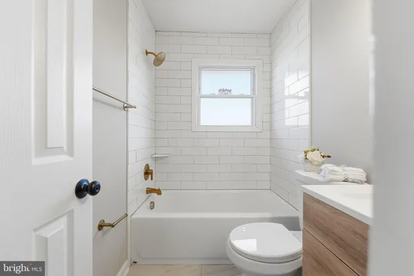 $349,900 | 2 Cherry Road, New Castle, DE 19720