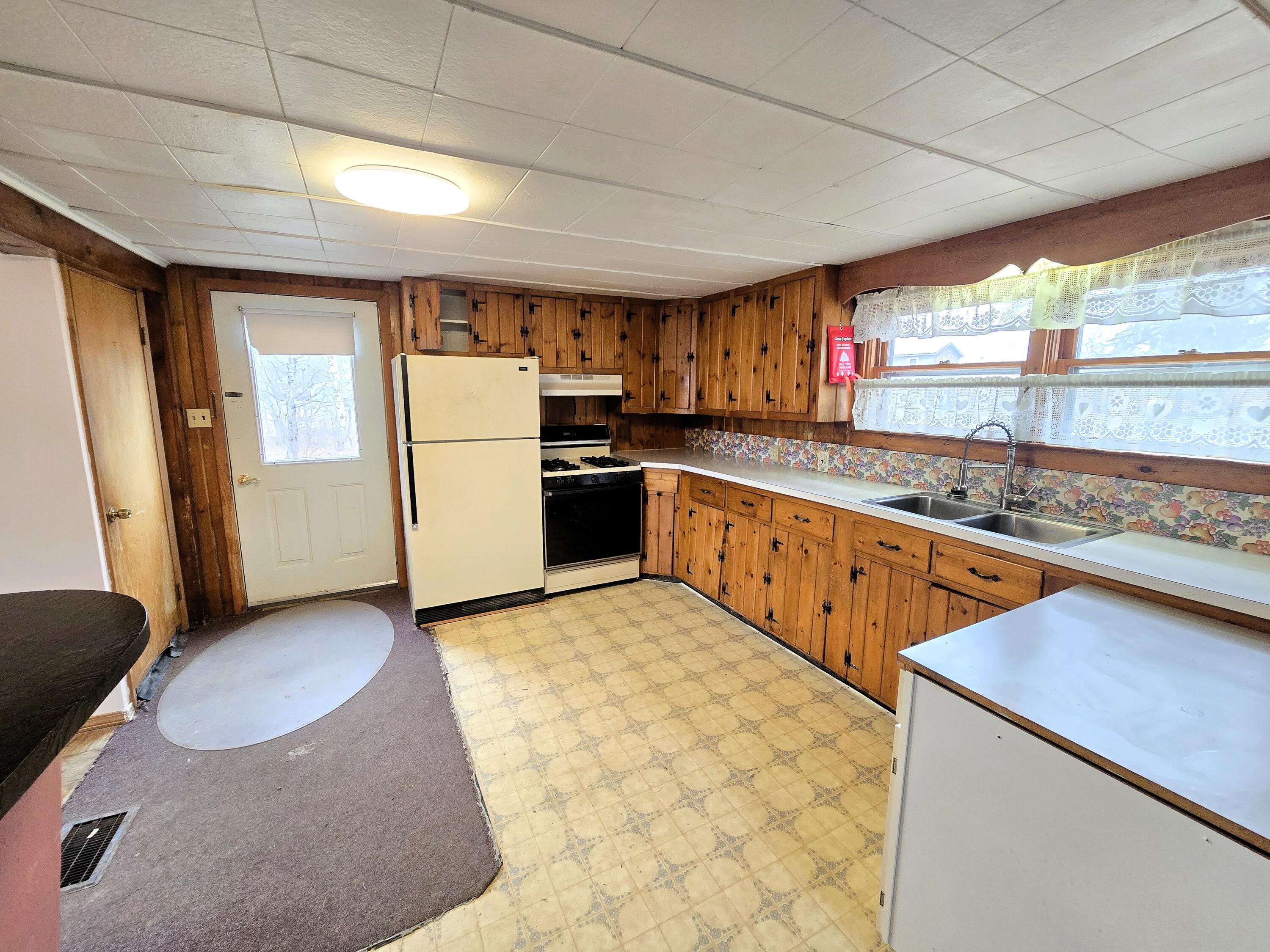 156 Depot Street Unity, ME 04988 - Photo 6 of 31 Kitchen
