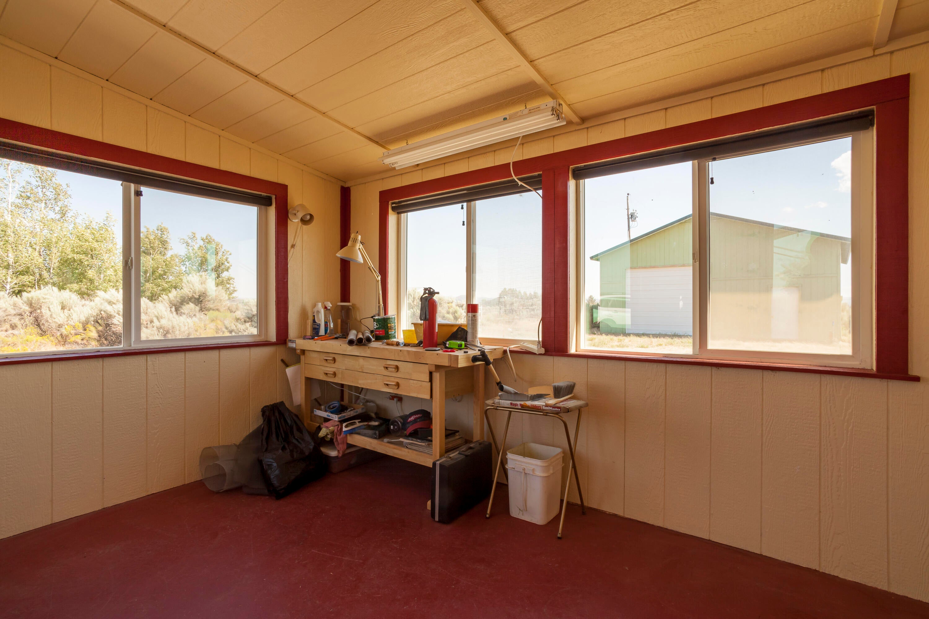 57282 Tinsel Road Christmas Valley, OR 97641 - Photo 40 of 54 The east end of the sunroom (looking SE).