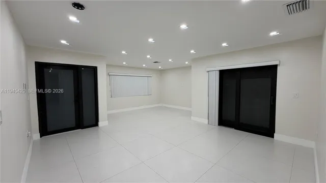 $3,600 | 10553 Southwest 22nd Terrace, Unit 10553, Miami, FL 33165