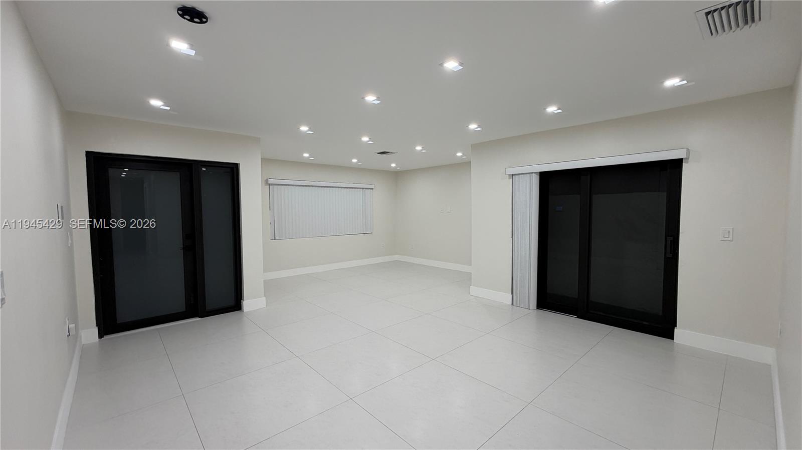 10553 Southwest 22nd Terrace, Unit 10553 Miami, FL 33165 - Photo 2 of 14