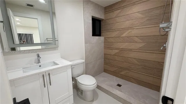 $3,600 | 10553 Southwest 22nd Terrace, Unit 10553, Miami, FL 33165