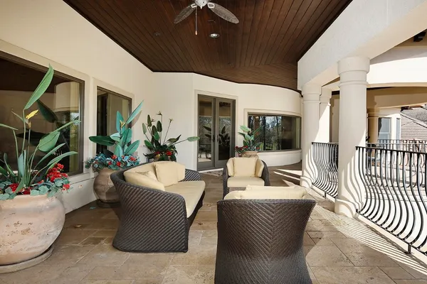 $4,950,000 | 19 Hepplewhite Way, The Woodlands, TX 77382