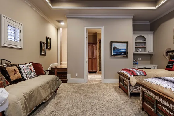 $4,950,000 | 19 Hepplewhite Way, The Woodlands, TX 77382