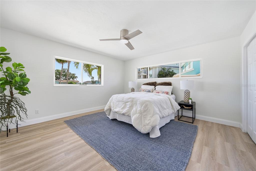 16113 5th Street East Redington Beach, FL 33708 - Photo 33 of 59