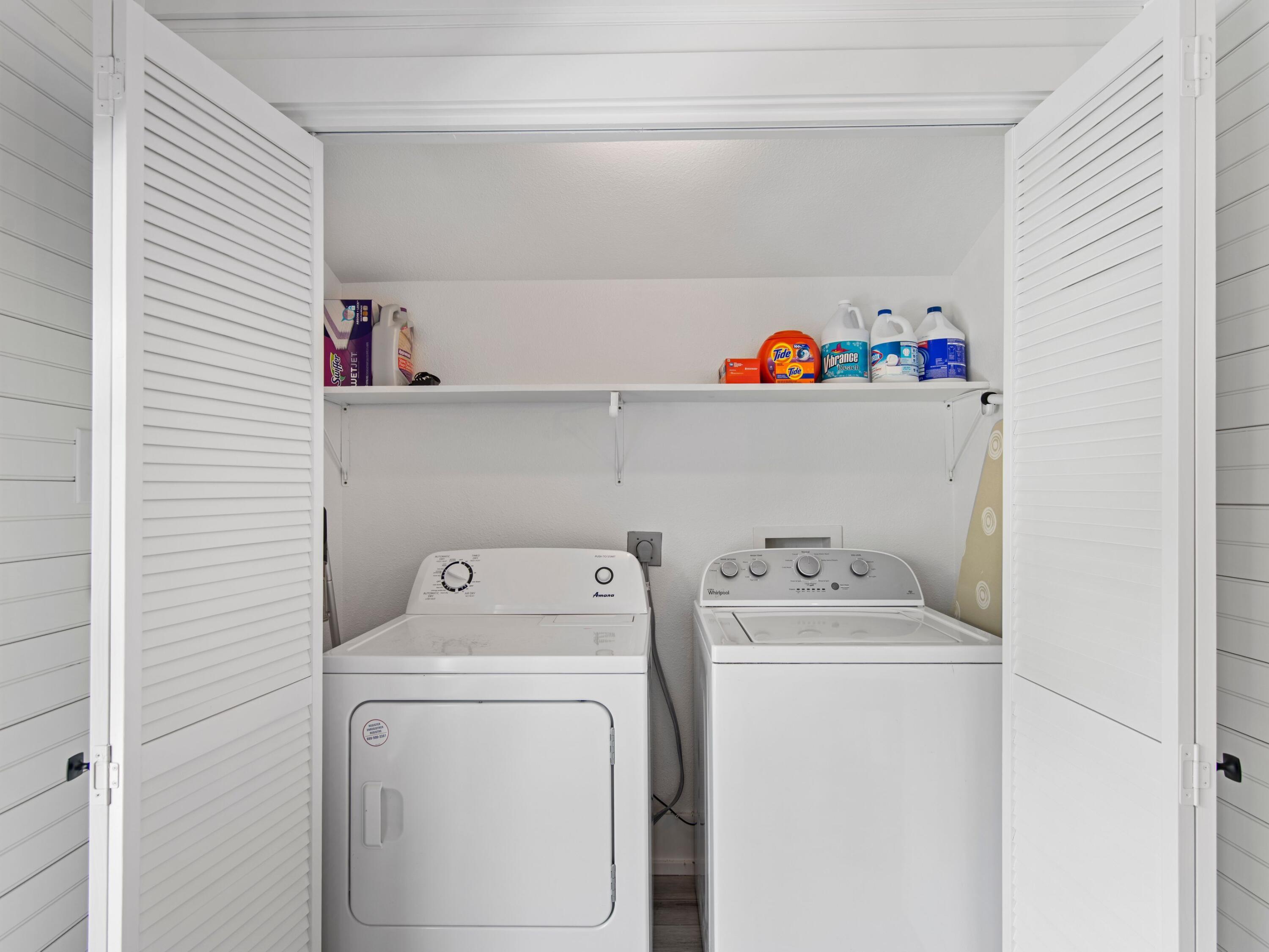 89 Tarpon Street Destin, FL 32541 - Photo 52 of 53 a utility room with dryer and washer