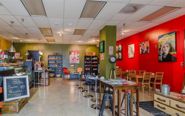 $492,000 | 20281 East Country Club Drive, Unit 1612, Aventura, FL 33180