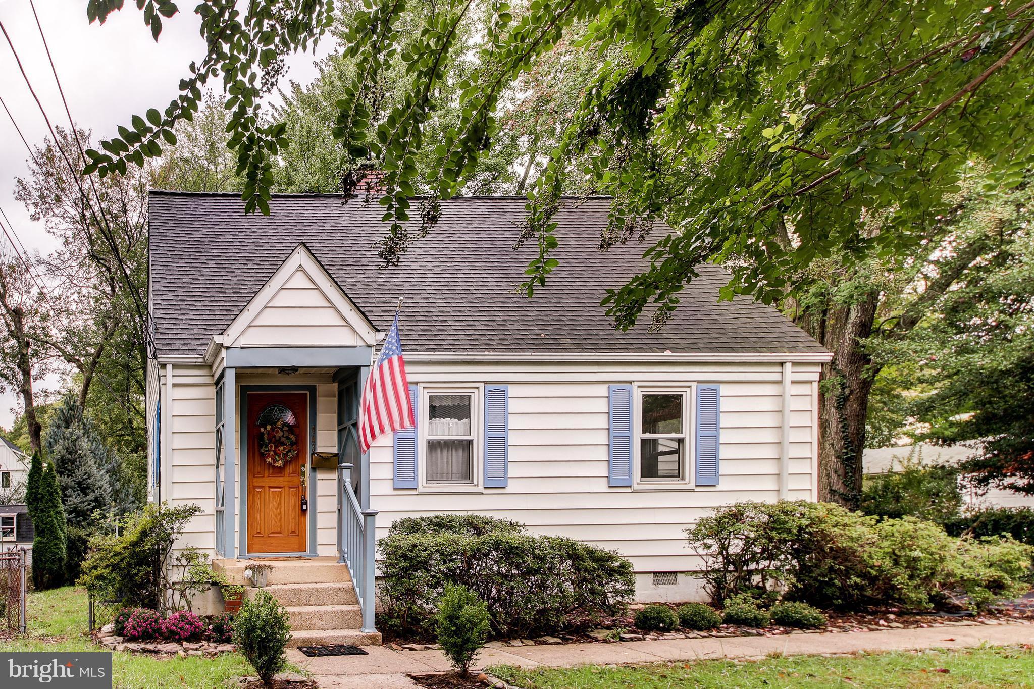 403 South Spring Street Falls Church, VA 22046 - Photo 2 of 21 Exterior (Front)