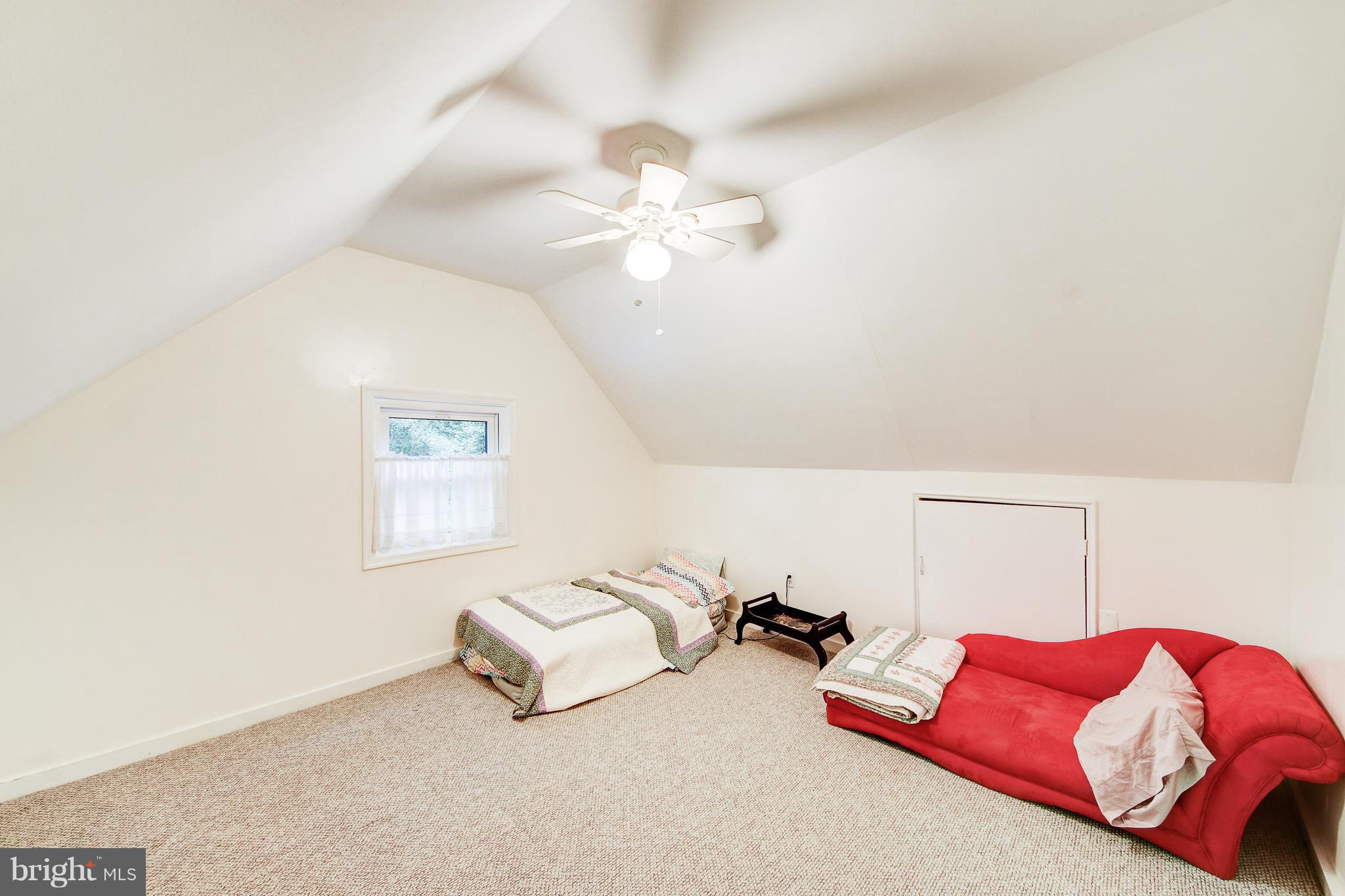 403 South Spring Street Falls Church, VA 22046 - Photo 17 of 21 Upper Level Bedroom 3