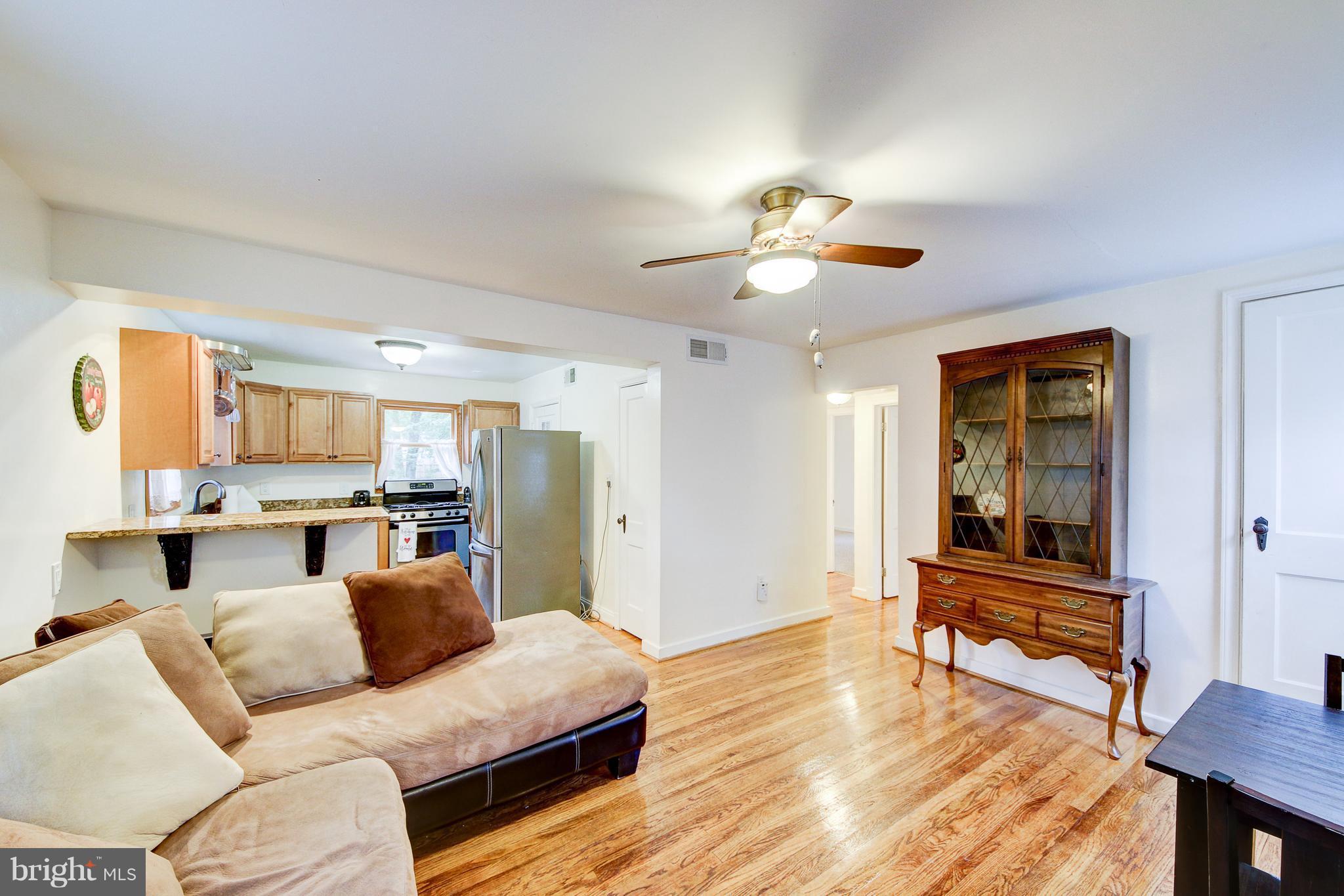 403 South Spring Street Falls Church, VA 22046 - Photo 3 of 21 Living Room